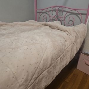 Ugg comforter